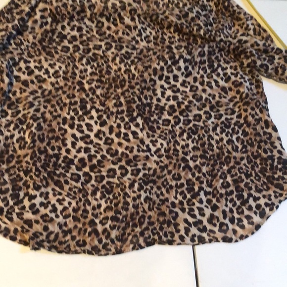 Pure Energy size  large leopard print button down with mandarin collar - Picture 13 of 13